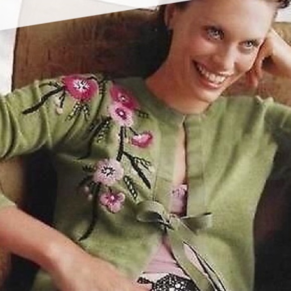 Anthropologie Sweaters - Anthropologie Embroidered Dogwood Cardigan Rare